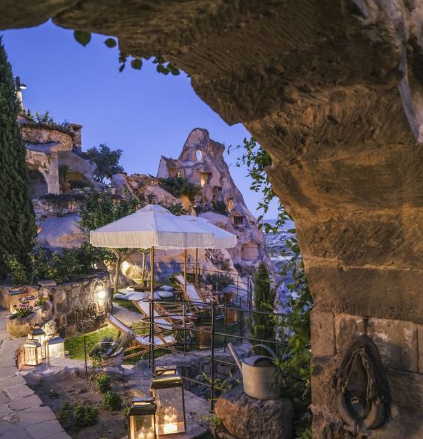 Kapadokya’da Masalsı Bir Kış Rüyası: Lüks Argos in Cappadocia’da Kişi Başı 24.450 TL’den Başlayan Fiyatlarla 2 Gece Gurme Kahvaltılı VIP Kaçamak